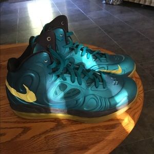 Nike Hyper Positesize 9.5